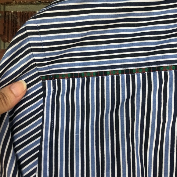 Robert Graham blue and white button down size L - Picture 6 of 7